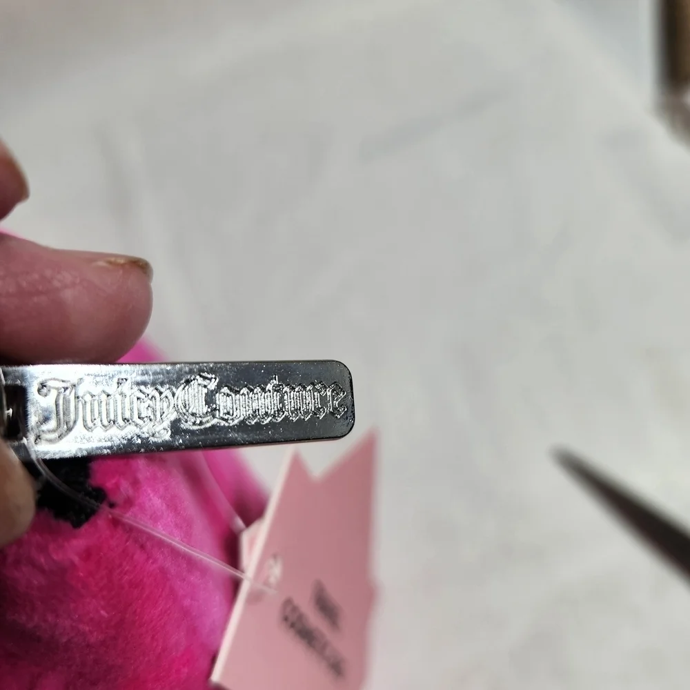 Juicy Couture Pink Embossed Travel Cosmetuc Bag Make Up